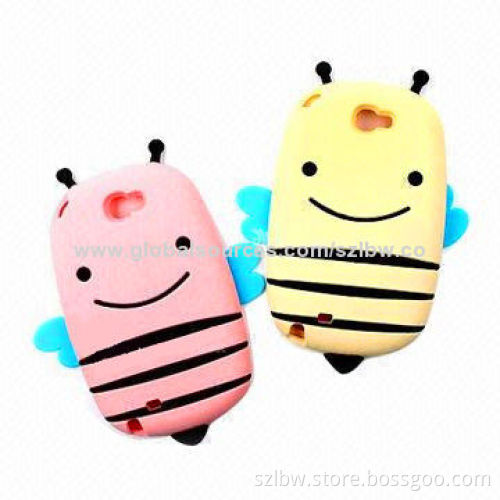 Rubber/Soft Silicone Skin Cases/Covers for iPhone 6, Blue 3D Cartoon Little Bee Design